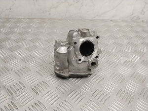  EGR valve 