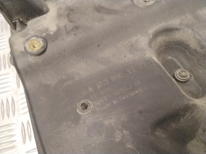 Mercedes Benz C-Class 204 (2007–2014) Luftfiltergehäuse A6510901101 - 4