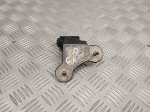 Mercedes Benz C-Class 204 (2007–2014) Rear side door lower hinge - 2