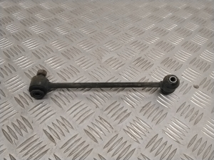  Rear stabilizer link 