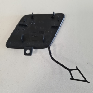 Volkswagen Passat B8 (2014–2023) Front bumper tow hook cover 3G0807155 - 2