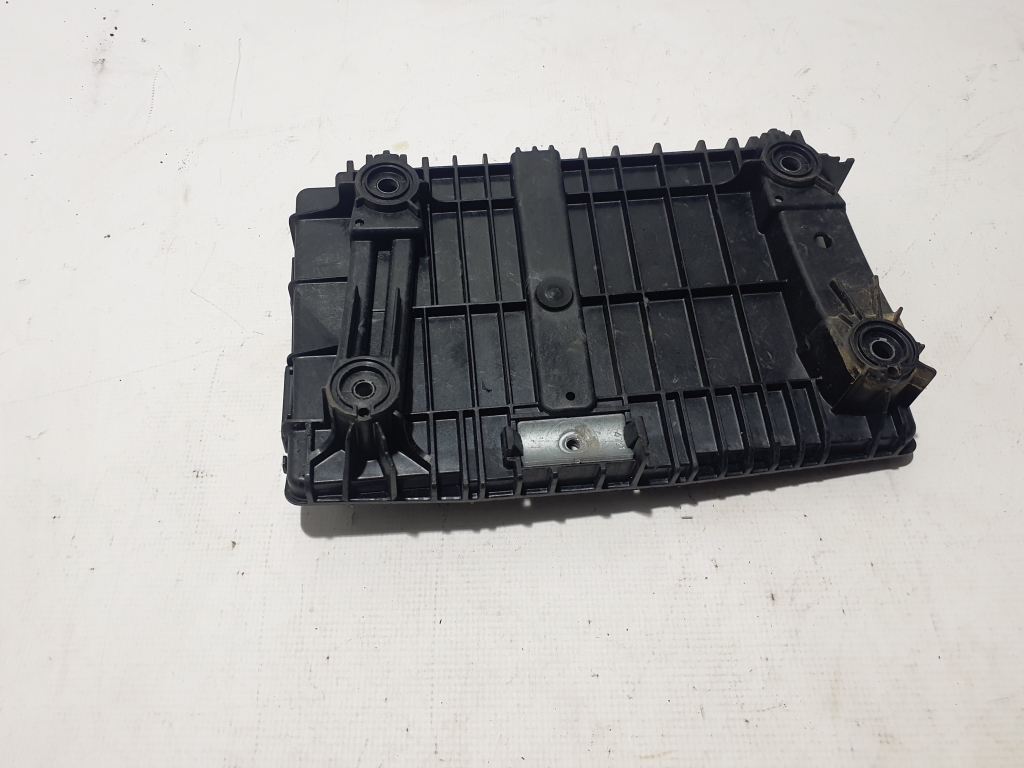 MERCEDES-BENZ GLC X254 (2022-2023) Batteriholder A2056201302 25581531