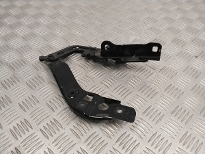 Mercedes Benz GLA-Class H247 (2019–2026) Hood hinge A2478807001 - 3
