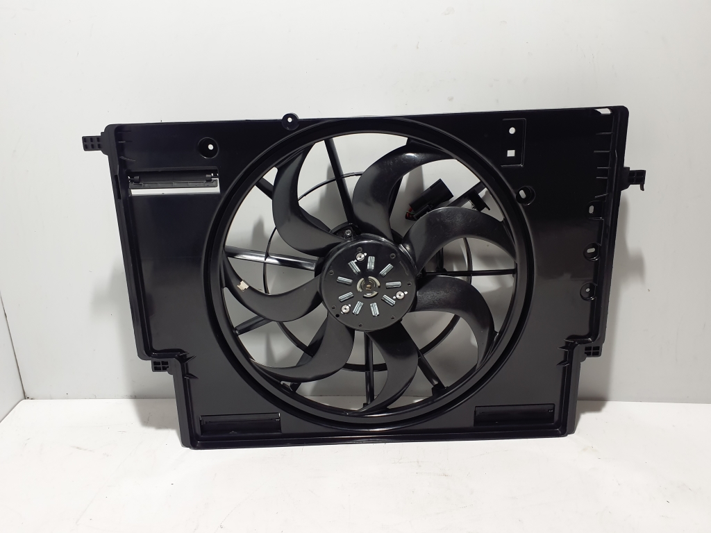 VOLVO XC40 1 generation (2017-2024) Engine Cooling Fan Radiator 32222109 25750866