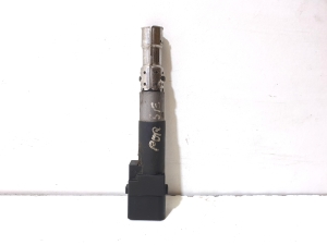Porsche Cayenne (2002–2010) Ignition coil 022905100P - 2