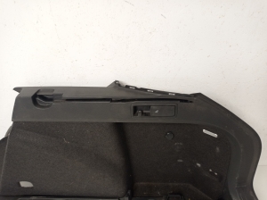 Volkswagen Golf VIII (2019–2026) Trunk side trim panel 5H9867428D - 4