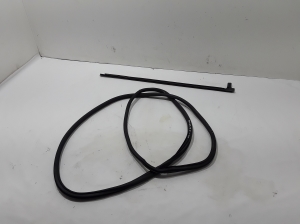   Sliding door sealing rubber 