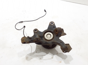 Mercedes Benz Vito 447 (2014–2026) Front wheel hub A4473300720 - 2
