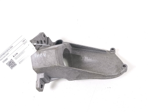Getriebehalter - 31370633