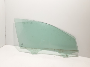   Front door glass  - 5G4845202B 