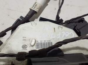 Volkswagen Golf VII (2012–2026) Front door lock 5K1837015E - 3