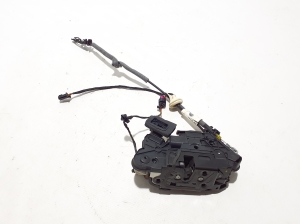 Volkswagen Golf VII (2012–2026) Front door lock 5K1837015E - 4