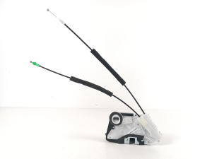 TOYOTA PRIUS Prime (2016–2022) Front door lock 69040-47110 - 2