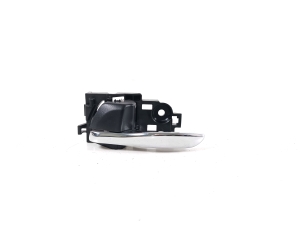   Front door inner handle  - 69206-47070 