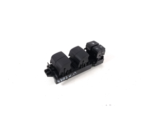 TOYOTA PRIUS Prime (2016–2022) Front door glass switch 84040-48210 - 3