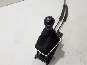 Volkswagen Passat B8 (2014–2023) Käiguvahetuse mehhanism 3Q0711049H - 3
