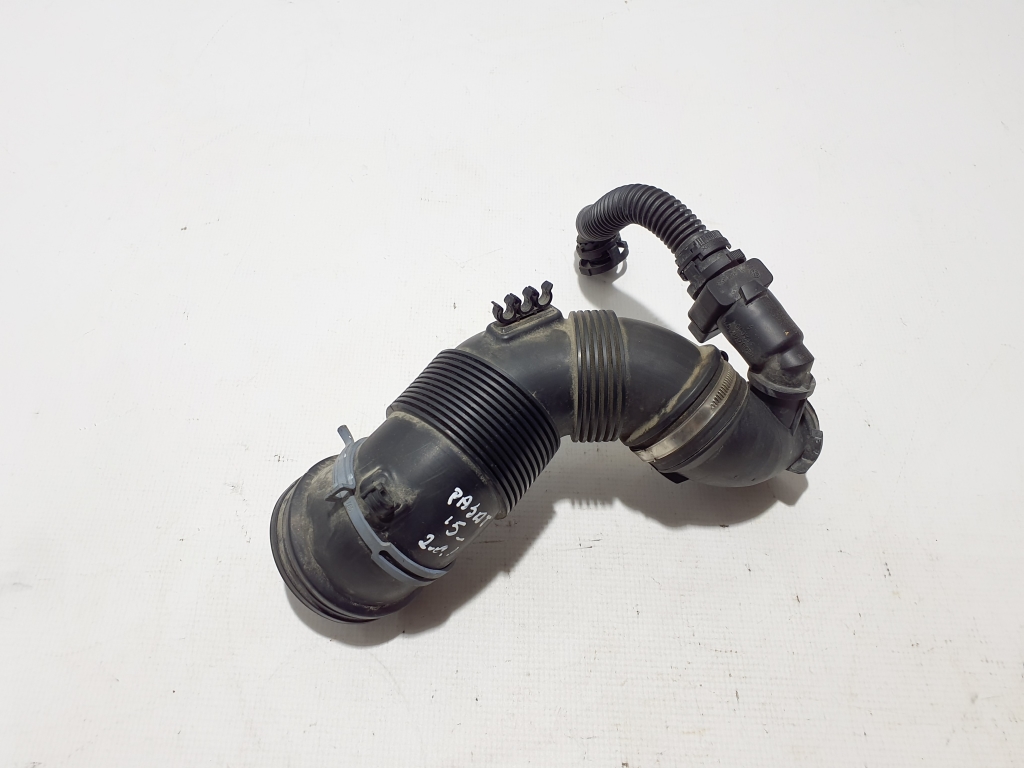 VOLKSWAGEN Passat B8 (2014-2023) D'autres tubes 5Q0129654 25681826