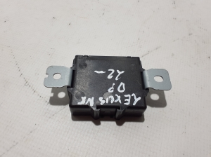 LEXUS NX H20 (2021–2026) Front door control unit 8943078050 - 3