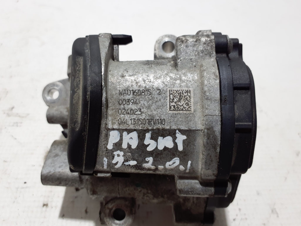 VOLKSWAGEN Passat B8 (2014-2023) Vanne EGR 04L131501R 25630798