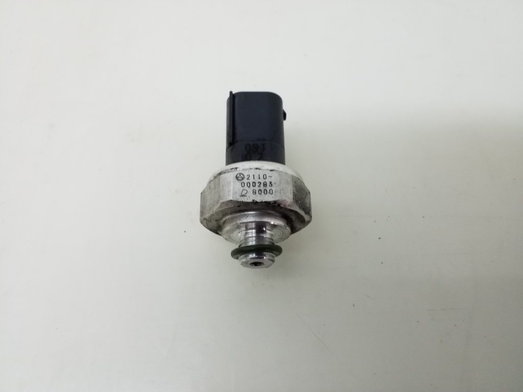 MERCEDES-BENZ Vito W447 (2014-2023) Conditioner Pressure Sensor A2110000283 20981147