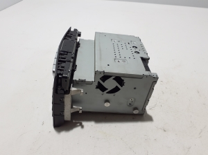 Mercedes Benz E-Class W212 (2009–2015) Radio (head unit) A2129008524 - 2