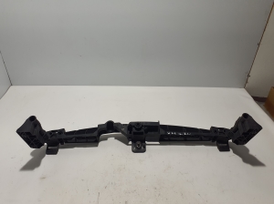  The middle part of the front frame 