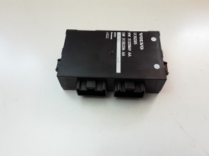   Trunk lid control module 