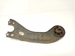 Kia Sportage (2010–2016) Rear control arm 552803U100 - 2