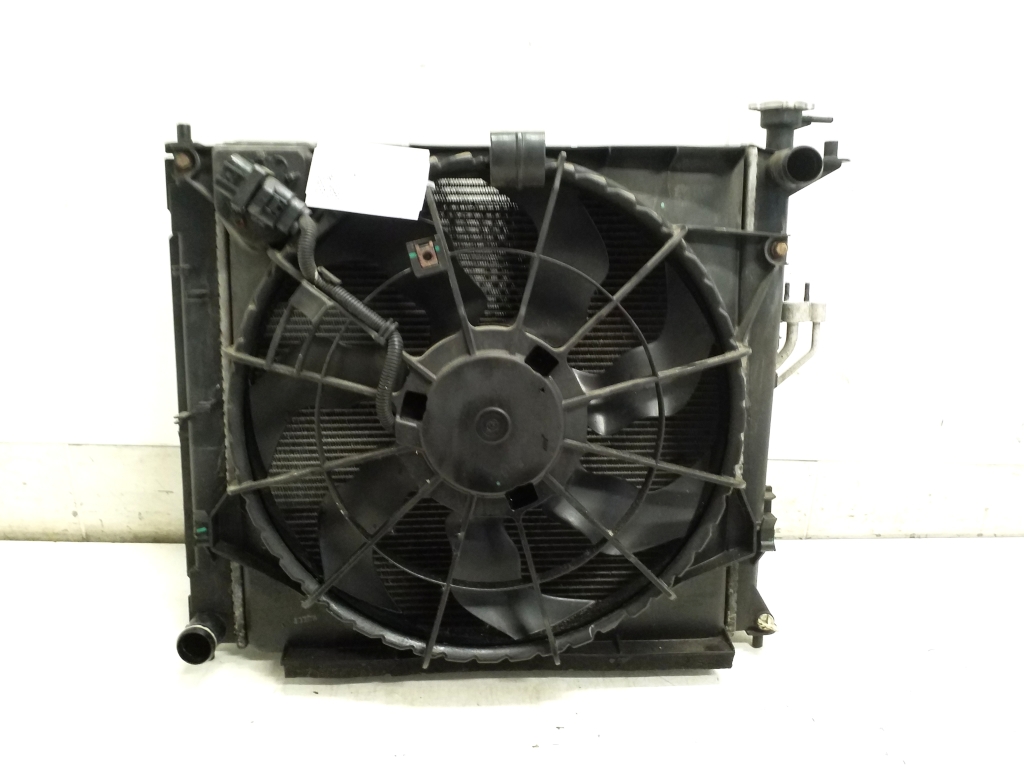Kia Sportage (2010–2016) Radiator set and its parts
