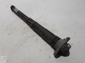Volkswagen Passat B8 (2014–2023) Stoßdämpfer hinten 3Q0512011JK - 2