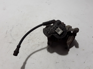 Volkswagen Passat B8 (2014–2023) Tagumine pidurisadul 3Q0615423 - 2