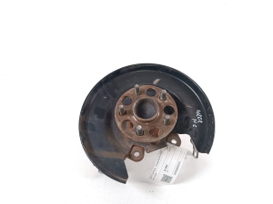   Rear hub 