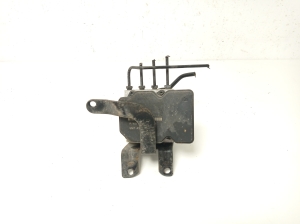 Kia Sportage (2010–2016) ABS unit 589203U940 - 2
