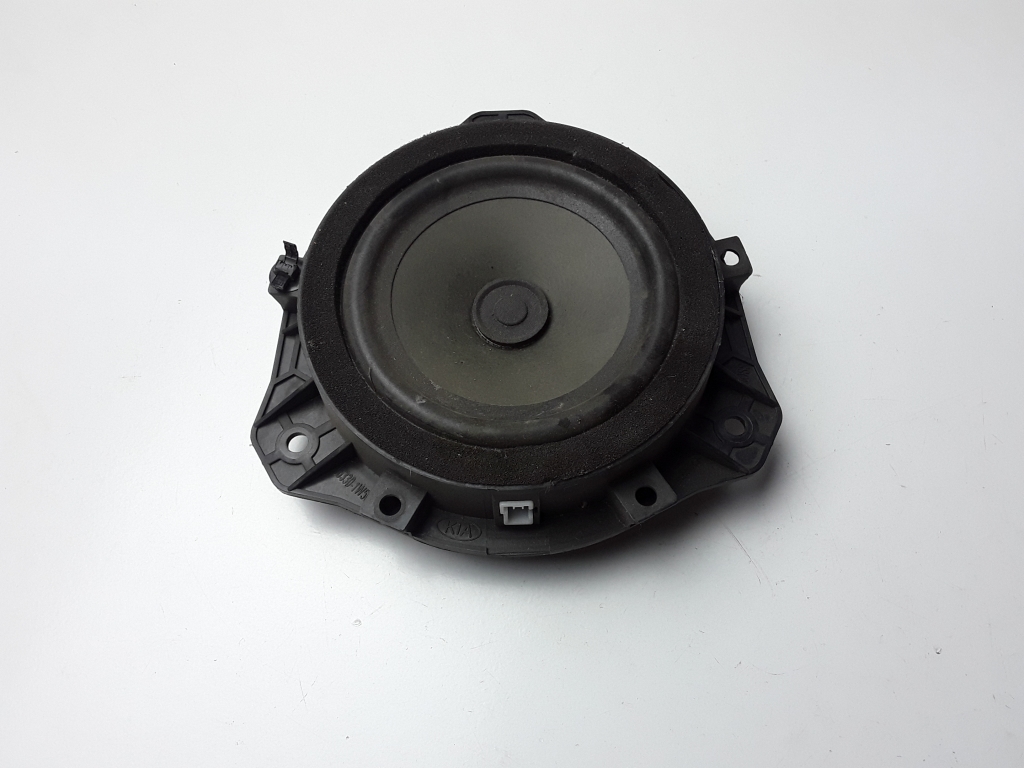 KIA Rio 3 generation (2011-2017) Front Right Door Loudspeaker 96330-1W500, 963301W500 25775928