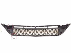  Front bumper lower grille 