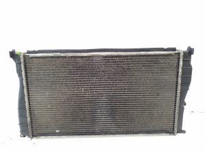   Dzesēšanas radiators 