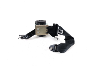 TOYOTA PRIUS Prime (2016–2022) Rear seat belt 7336047050 - 2