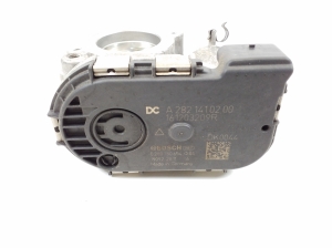 Mercedes Benz CLA-Class W118 (2019–2026) Gaasiklapp A2821410200 - 3