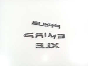 TOYOTA PRIUS Prime (2016–2022) Emblem - 2