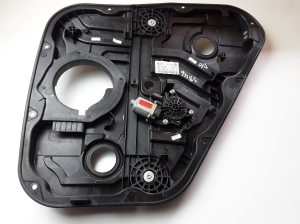 Tagumise külgukse aknatõstuk ja selle osad - 83480-D7000