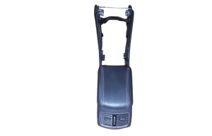 Hyundai Tucson (2015–2026) Center console - 3