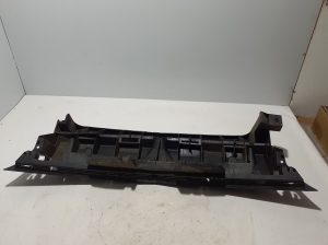  Front bumper bracket 