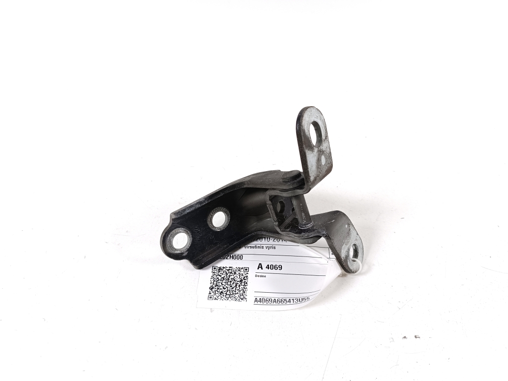 Kia Sportage (2010–2016) Front door top hinge 793202H000 Kia Sportage (2010–2016) Front door top hinge 793202H000