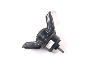 Kia Sportage (2010–2016) Engine mount 218102S000 - 3