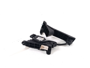 Kia Sportage (2010–2016) Accelerator pedal 327002S900 - 3