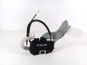 Kia Sportage (2010–2016) Rear side door lock 814103U010 - 2