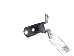   Rear side door lower hinge  - 68780-52031 