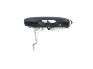 TOYOTA PRIUS Prime (2016–2022) Front door external opening handle and its details - 2