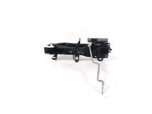 TOYOTA PRIUS Prime (2016–2022) Front door external opening handle and its details - 3