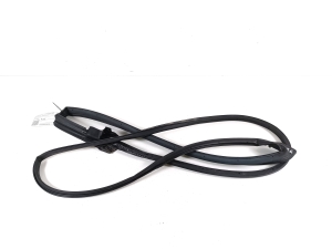   Rear side door seal on the door  - 67871-47050 